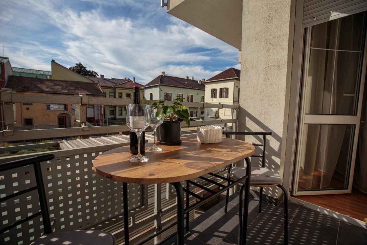 Mokka Apartments Miskolc Exterior foto