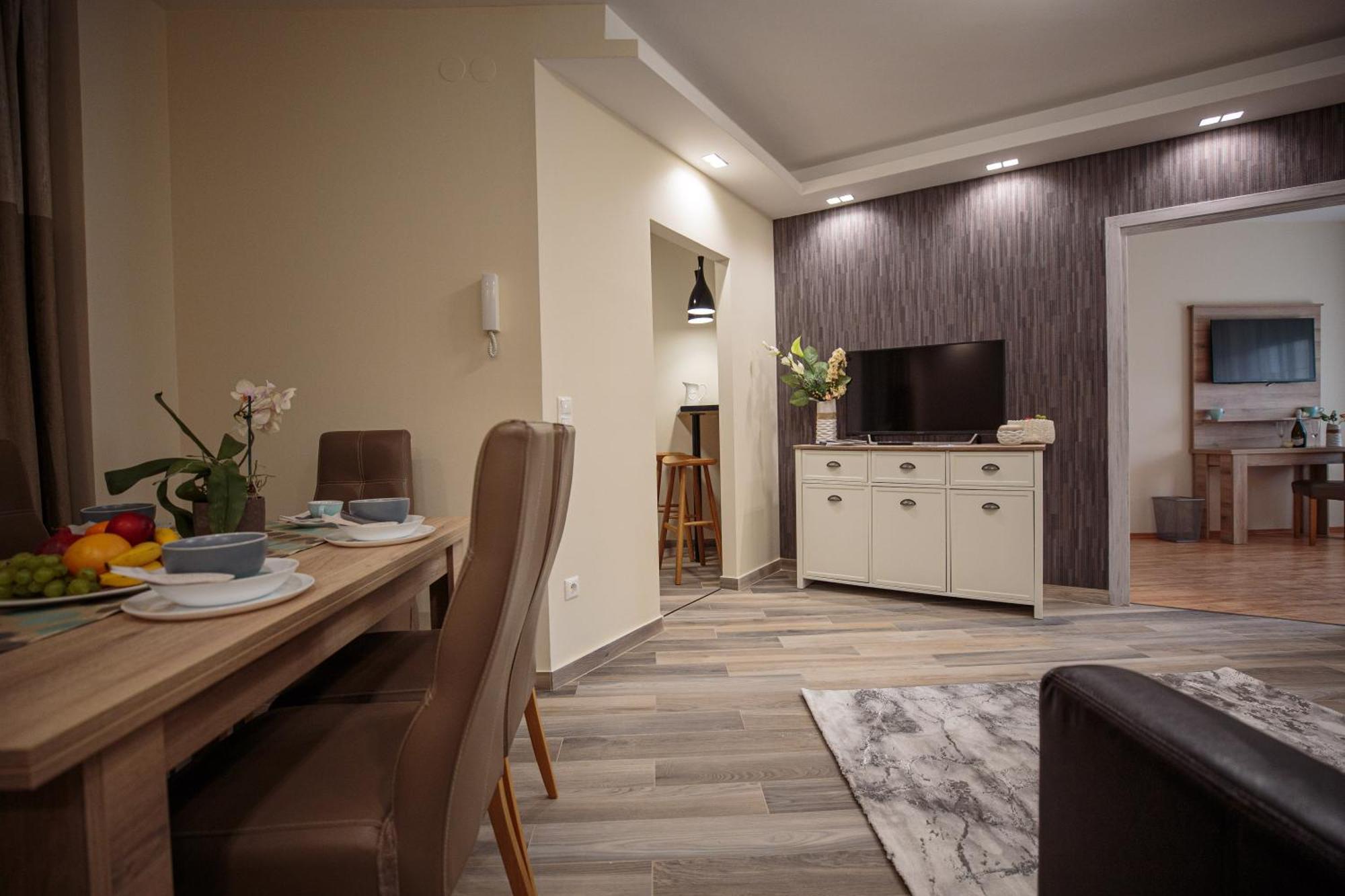 Mokka Apartments Miskolc Exterior foto